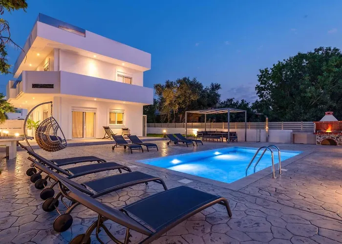 Villa Dana By Villa Plus